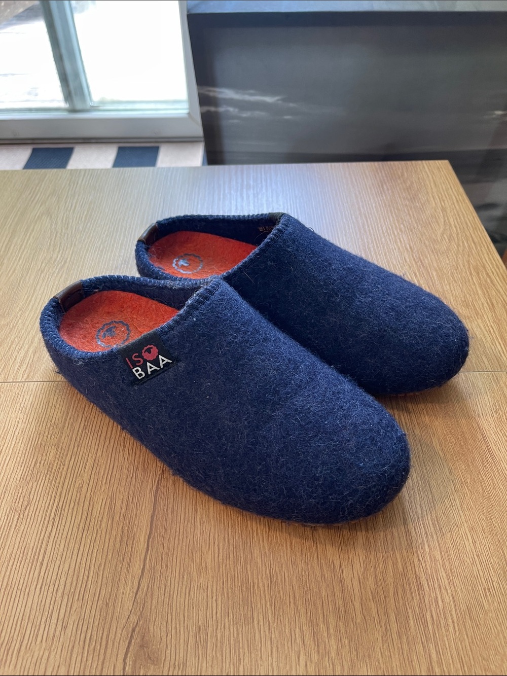 ISO BAA unisex Navy Wool Slide Slippers
